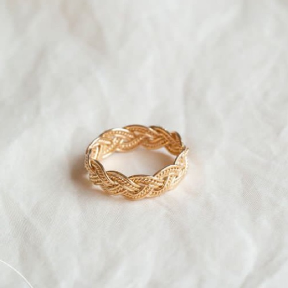 Ana Luisa 14K Gold “Chloe” Ring